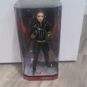 Marvel Black Widow Figure in Black and Gold